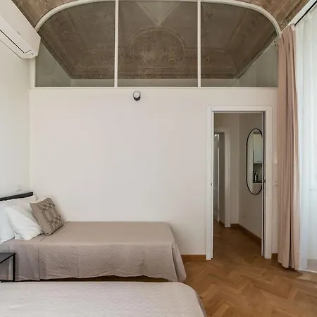 Castro Pretorio 3 - Fromhometorome