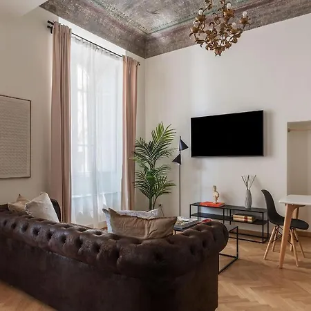 Lejlighed Castro Pretorio 3 - Fromhometorome *
