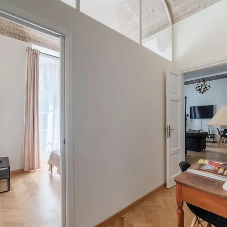 Lejlighed Castro Pretorio 3 - Fromhometorome